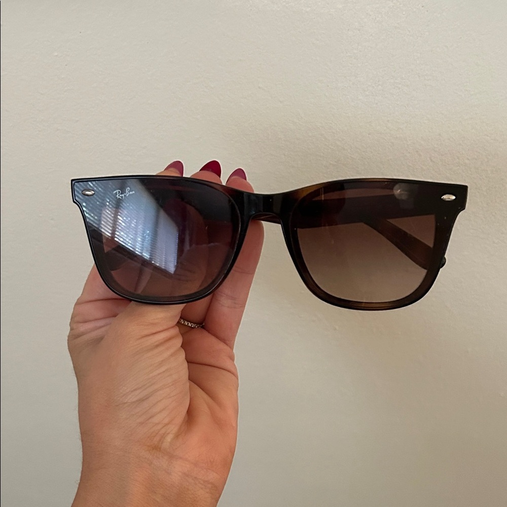 Ray-Ban Black and Brown Sunglasses